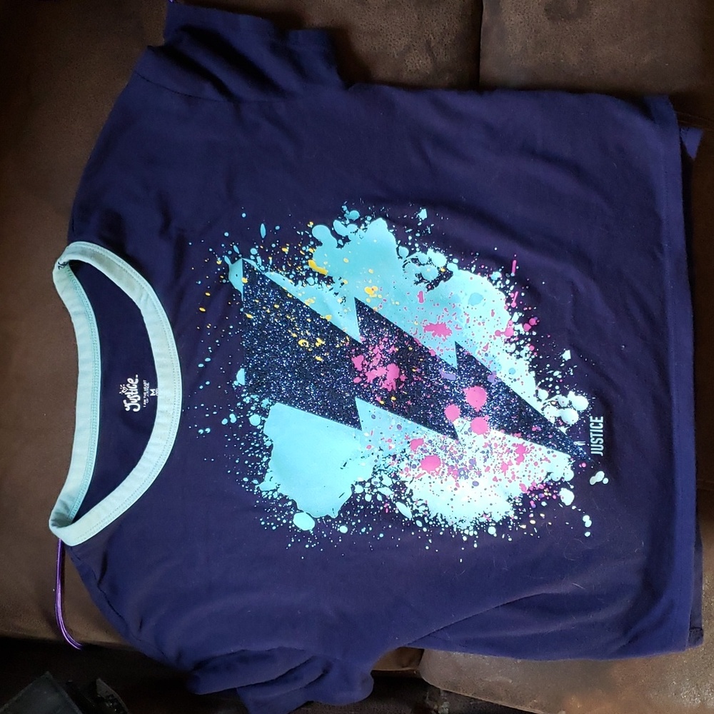 Justice girls tshirt.
